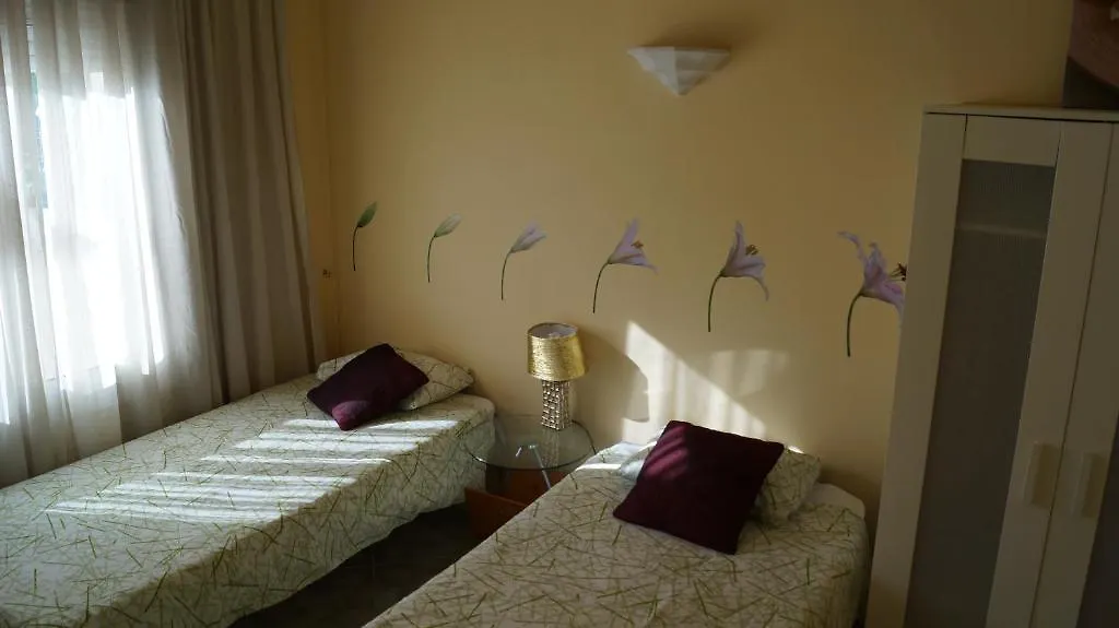 Good-Apartments برشلونة 0*,  إسبانيا